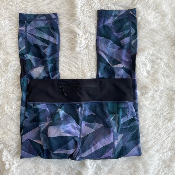 Lululemon 🍋 Pace Rival Crop Leggings in Pretty Prism, size 6 - Picture 5 of 16